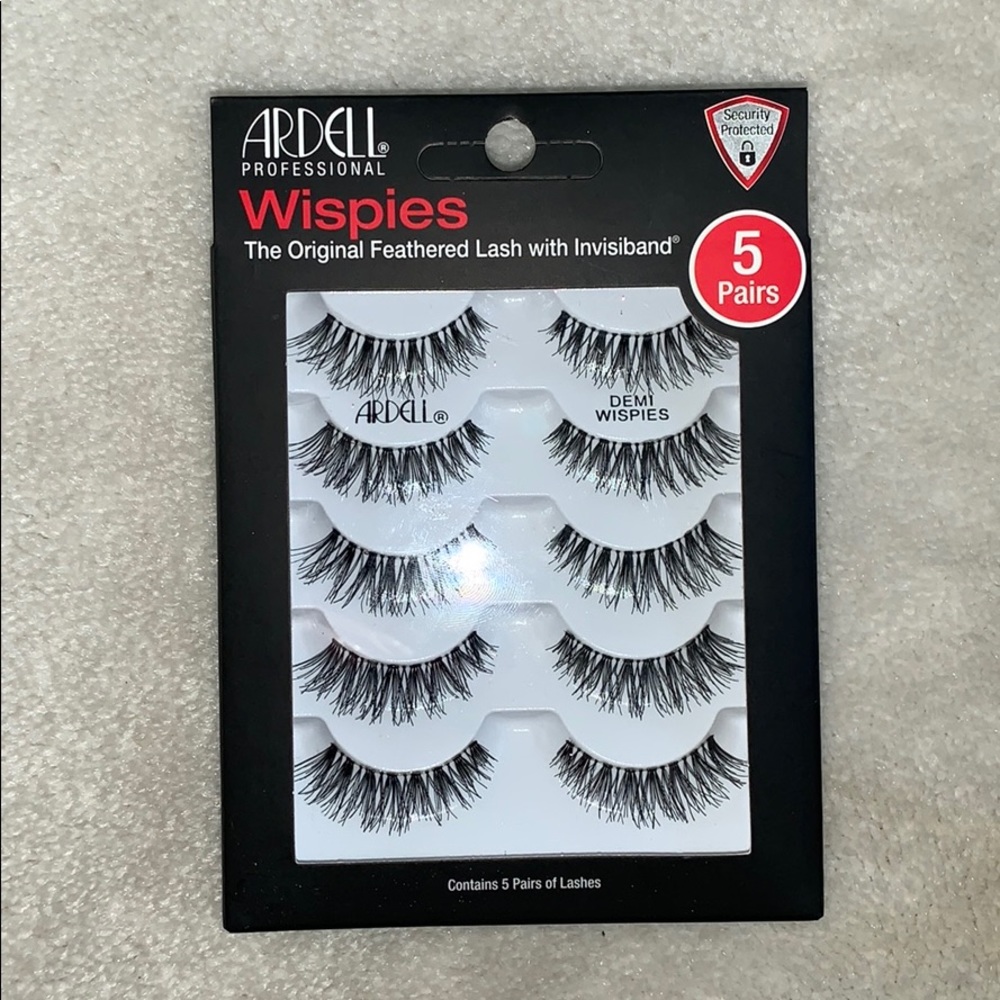 Ardell Wispies lashes